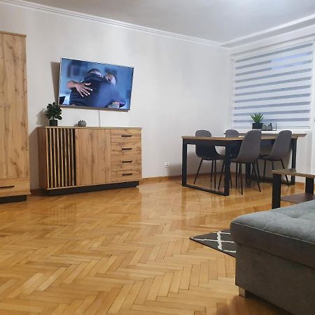 Apartamentyprzymorzu Drzymaly Blisko Dworca Kolobřeh Exteriér fotografie